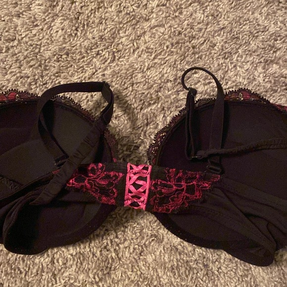 Lace bra - Picture 3 of 3